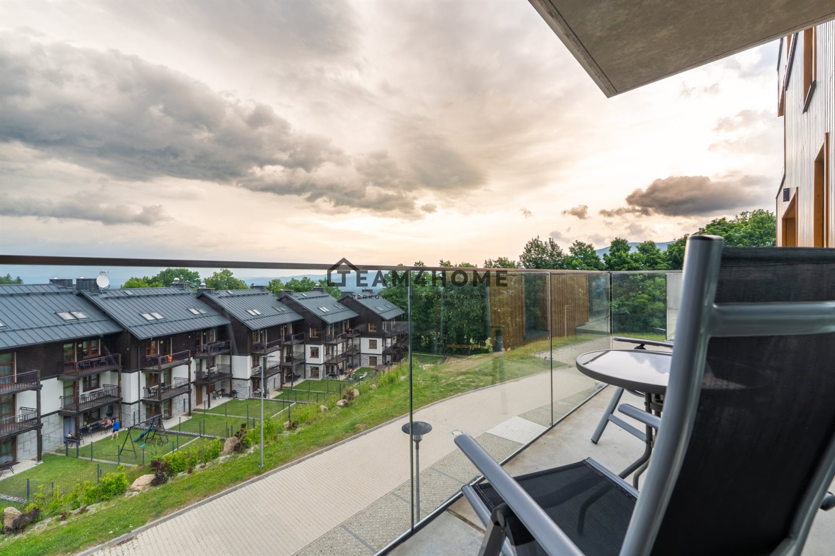 Nietuzinkowy apartement z widokiem na góry!