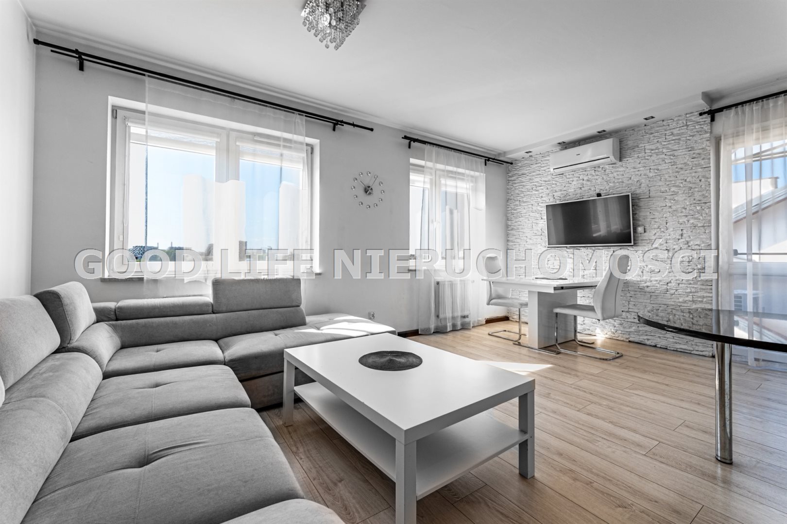Apartament dwupoziomowy, ul. jazowa, 100m2