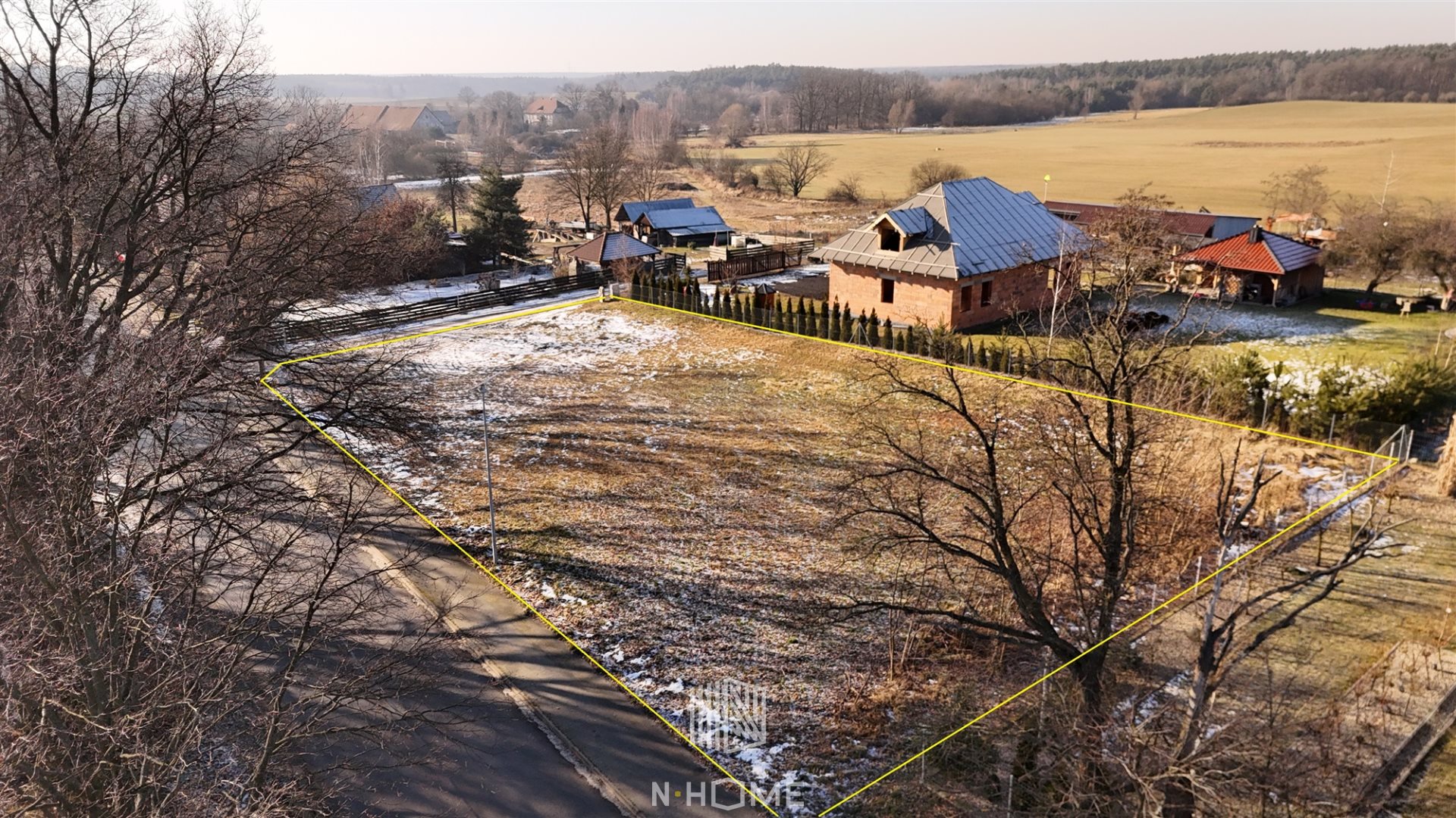 Działka budowlana 1398 m² mpzp prąd gm oborniki śl