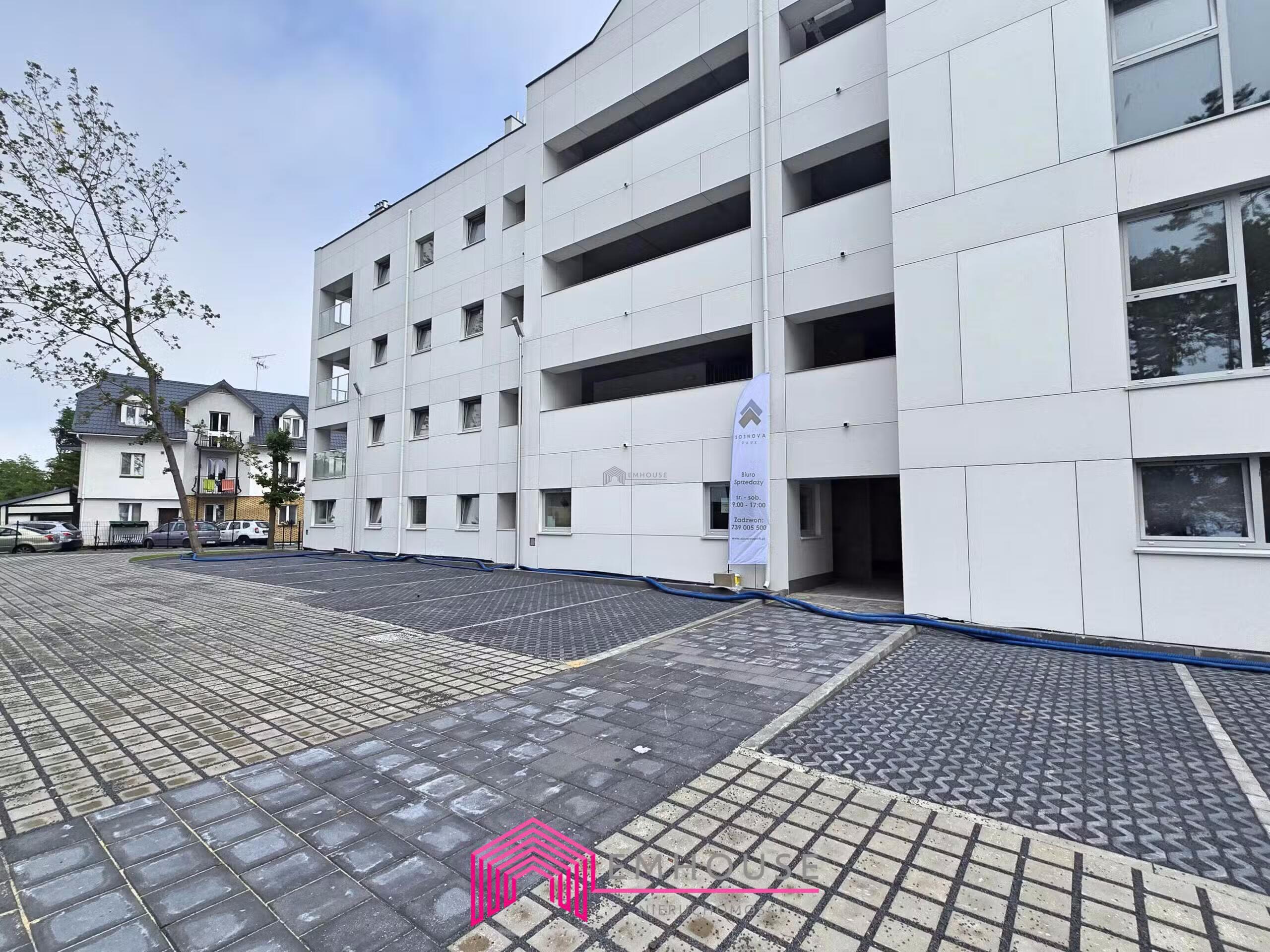 Trzypokojowy apartament z jakuzzi 120 m od plaży!