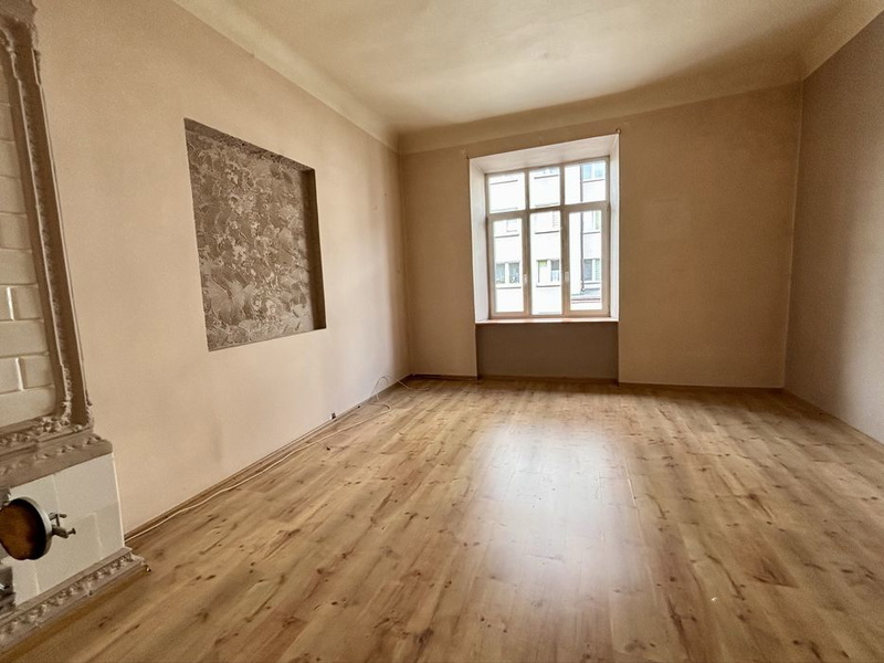 81 m² w centrum radomia z garażem