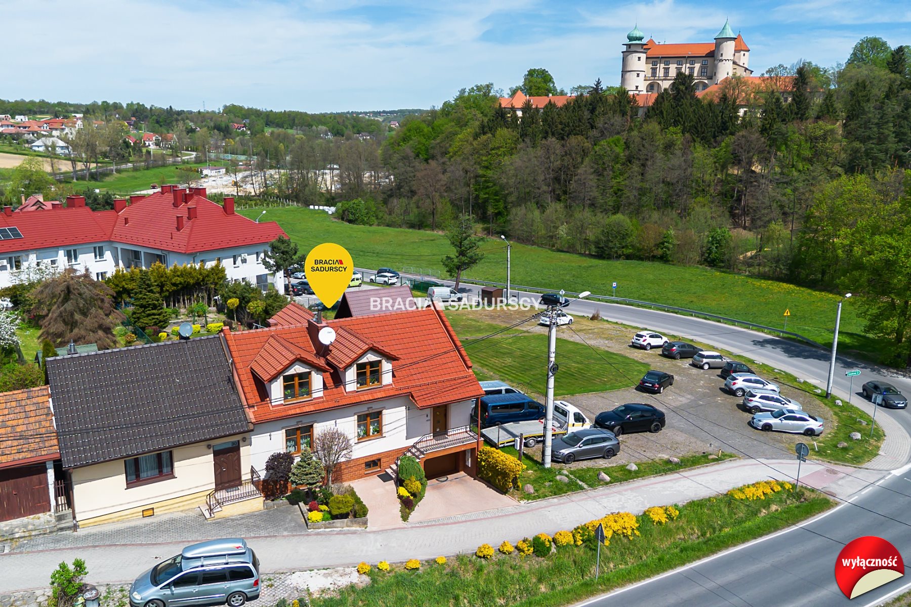 Widokowy dom w wiśniczu