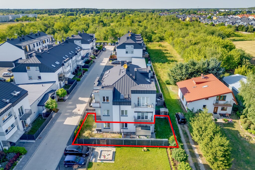 Nowa cena - 4 p. 76m2, ogród 140m2, parking, garaż